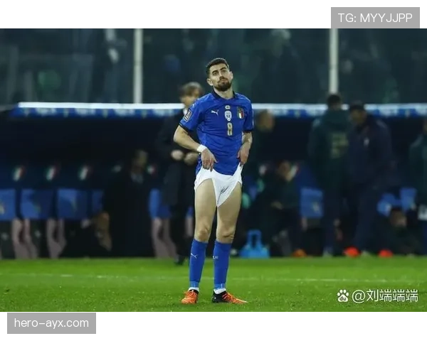 若日尼奥关键传球制胜 中场大师引领比赛走向