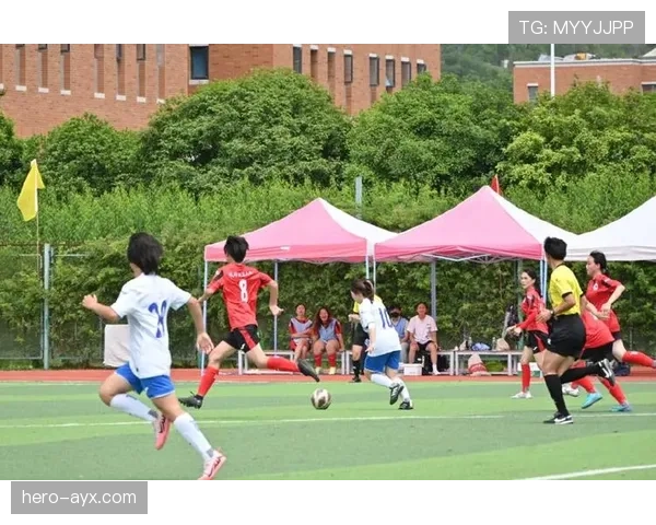 新一代足球天才闪耀赛场，青春风暴引领未来绿茵潮流