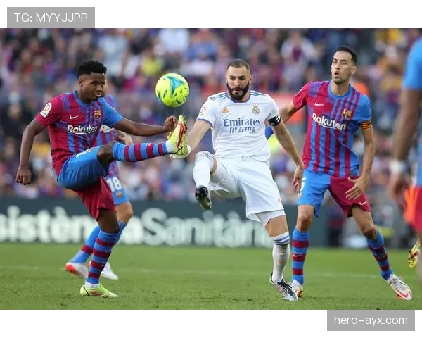 埃弗顿战术调整迎关键战，誓夺胜利扭转颓势