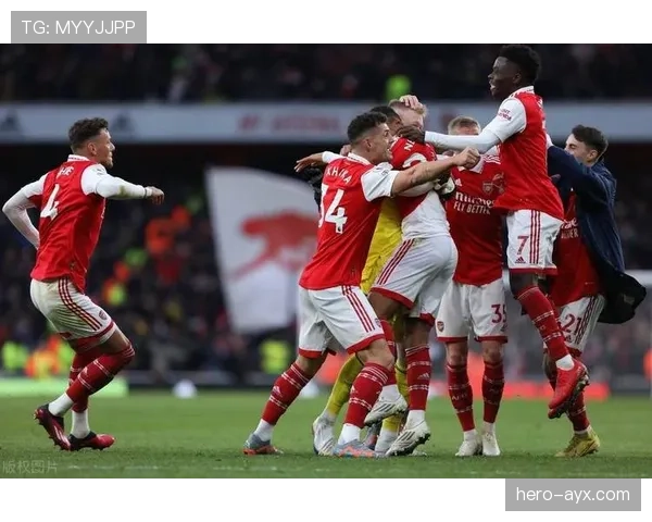 伯恩茅斯樱桃剑指英超前四，新赛季豪情启航