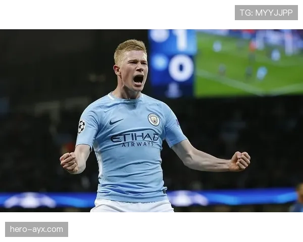 德布劳内长传技术展示 德布劳内长传技术展示